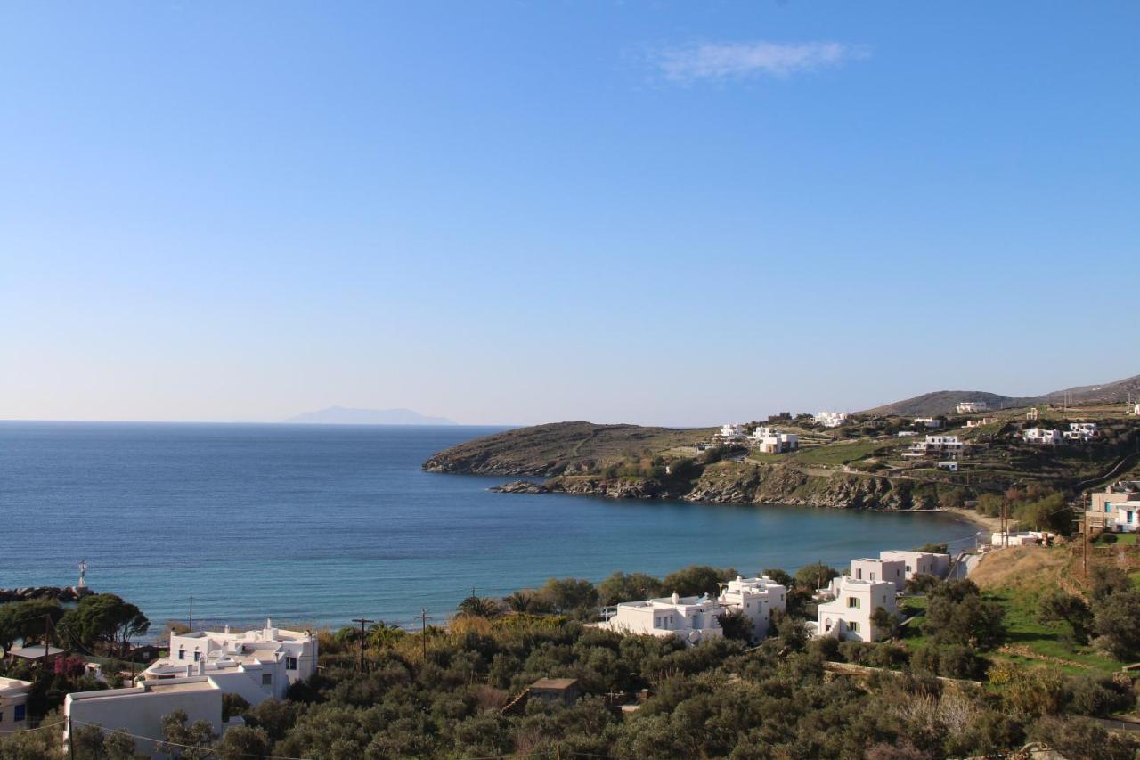 Cozy Guesthouse - Agios Romanos エクステリア 写真
