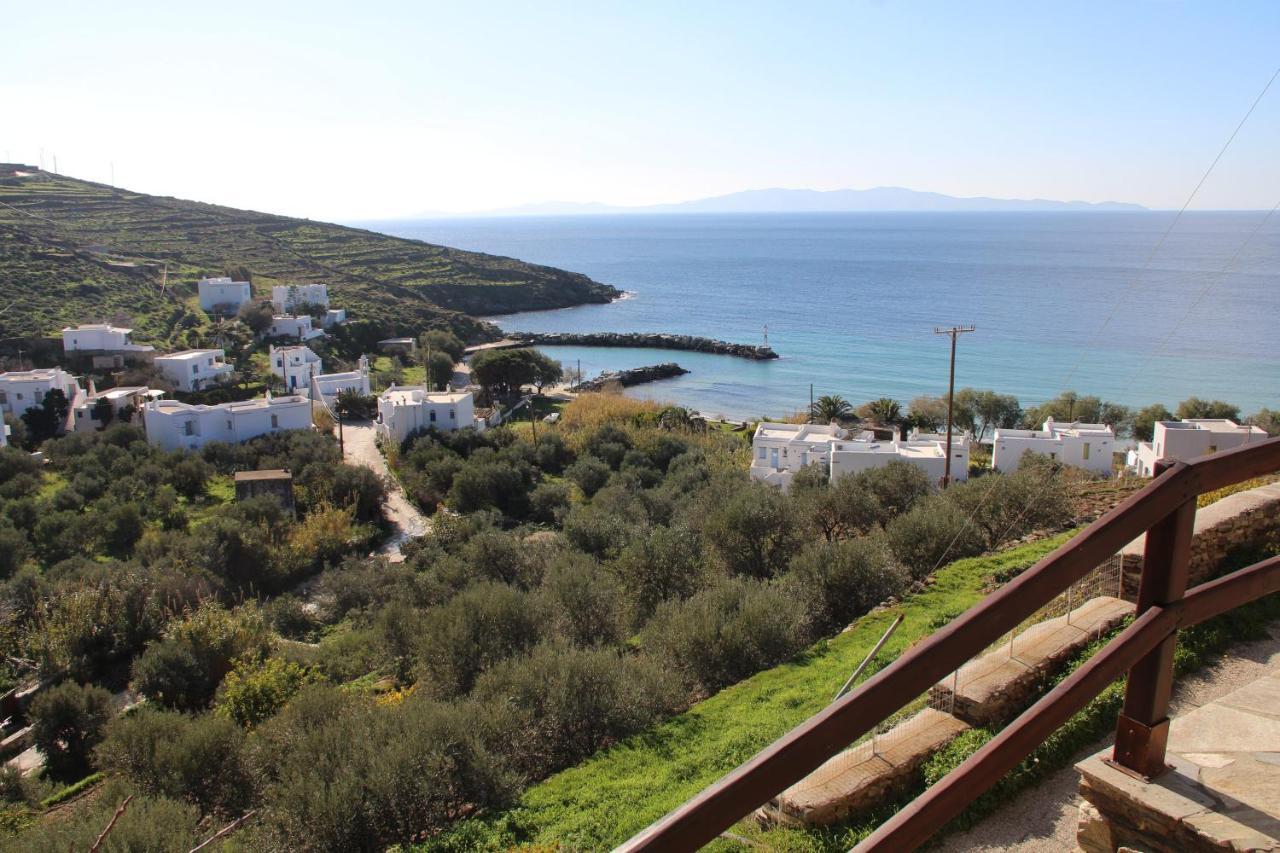Cozy Guesthouse - Agios Romanos エクステリア 写真
